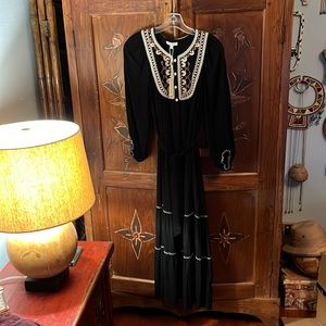 Boho peasant max studio maxi dress